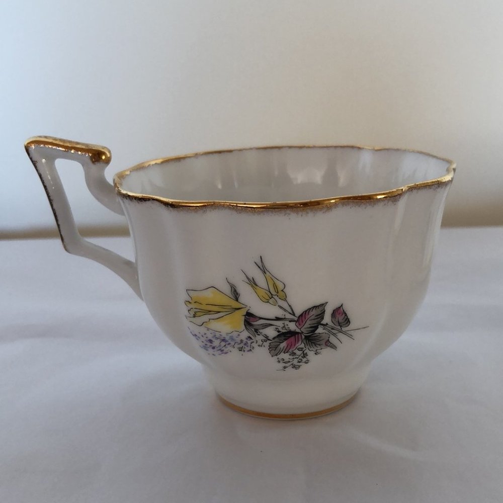 SOLD SOLD SOLD Salisbury Gold Rim Cup & Saucer - Picture 6 of 9